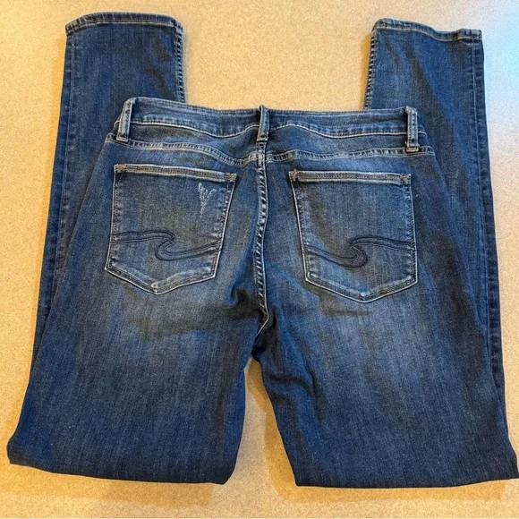 Silver Jeans Co. Dark Blue Denim Avery Slim W31/L31 like new - Picture 6 of 7